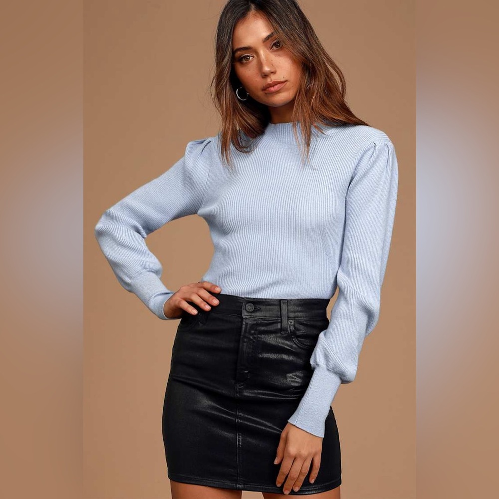 Lulus sweater